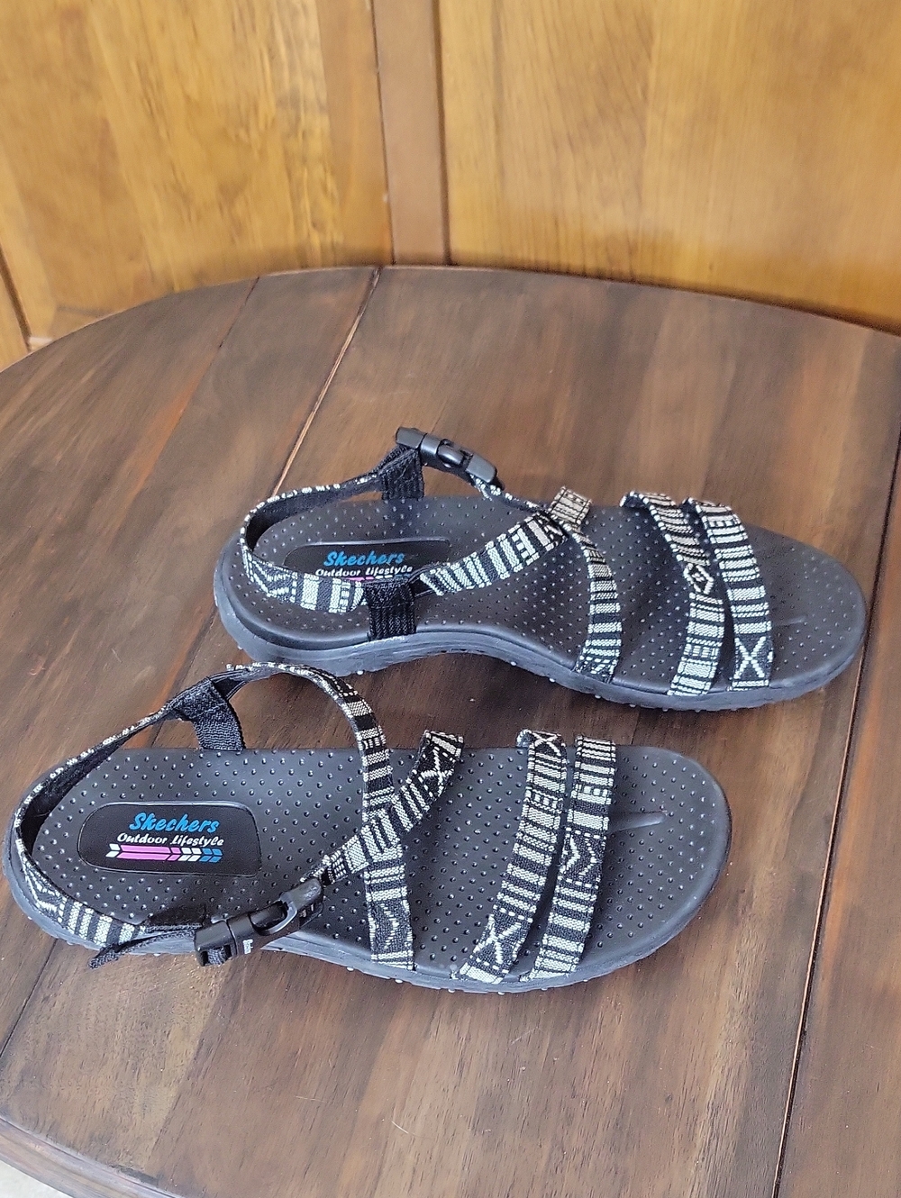 Skechers Women's Reggae Trail On By Sandal Sz 8.5 - Picture 2 of 9